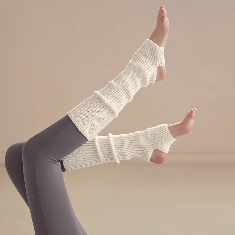 New Yoga Socks Non-Slip Grips  - Boot Sock Slouchy บทวิจารณ์และราคา