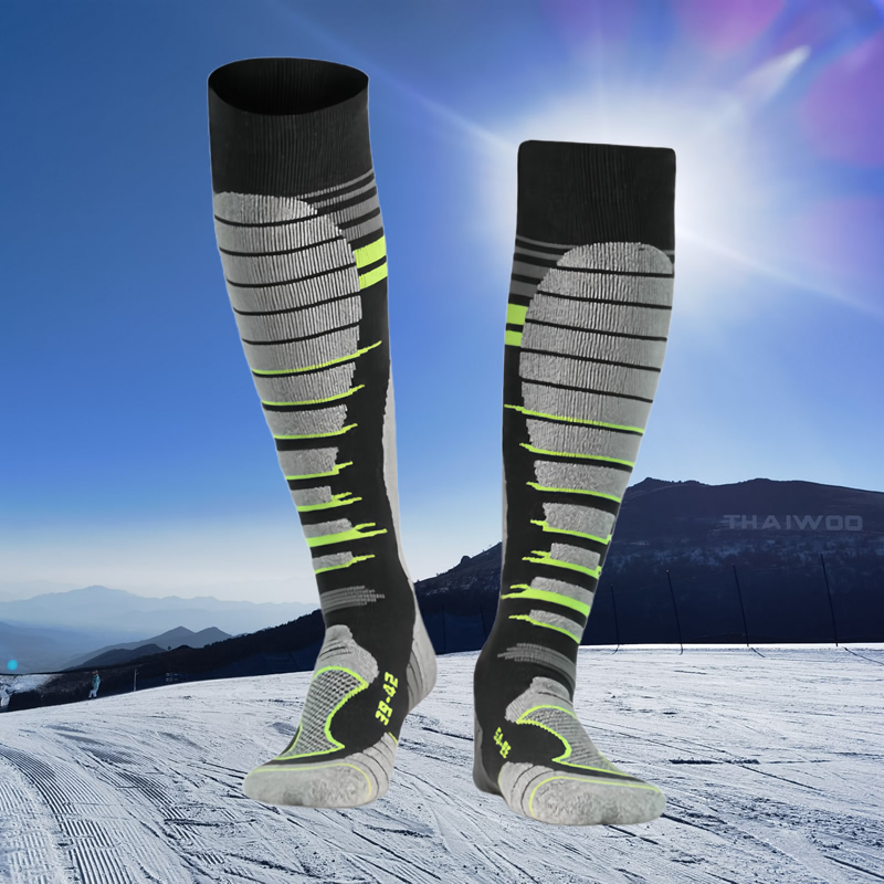 Merino Wool Ski Socks Cold Wea - Thermal Sock Winter บทวิจารณ์และราคา